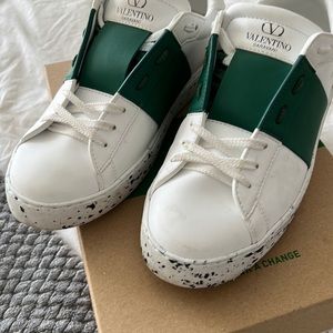 valentino worn twice great condition look brand new